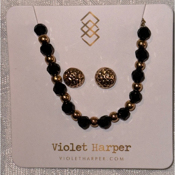 VIOLET HARPER
Morgan Gold Beaded Bracelet + Earrings Set..NEW in Box - Picture 5 of 9